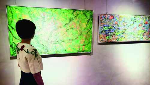 海西晨报20220830工艺美院院庆画展.jpg