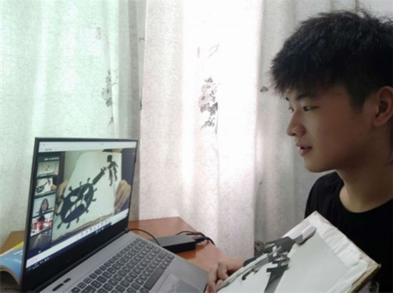 ç®å½±å¶ä½è¯¾ å­¦é¢ä¾å¾.png