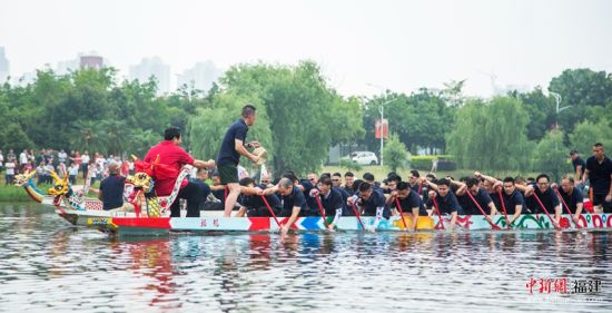 4ç¦å·å¤§å­¦é¾èéä¸é«æ°åºå»ºå¹³é¾èéè¿è¡é¾èéè¯·èµãç¦å·å¤§å­¦ ä¾å¾