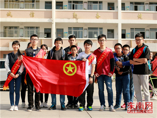 70a34bc3fe5b12d2f2a3bc0e46cae1f1.jpg