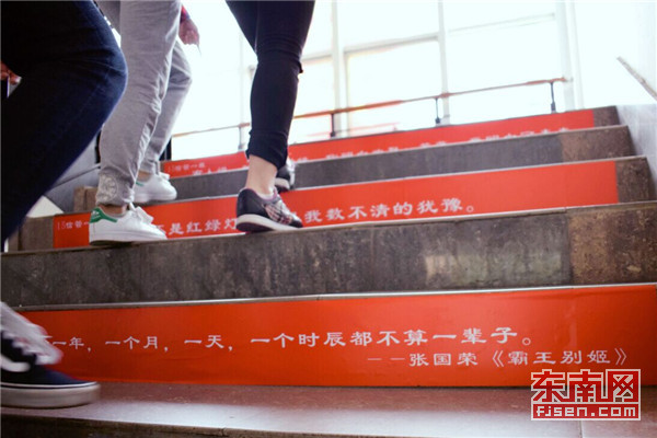 beec179b6d58b4ed97a267d5459ba1d8.jpg
