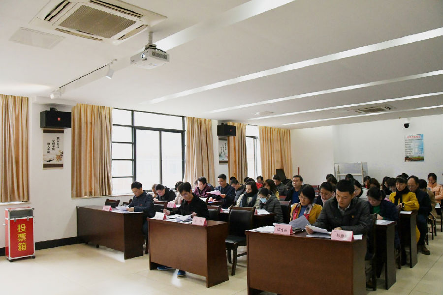 e670bf79ece9c8036d462cea106cb124.jpg