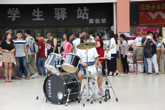 1b8d1e61568c0b67a9b2725bf95cd7f0.png