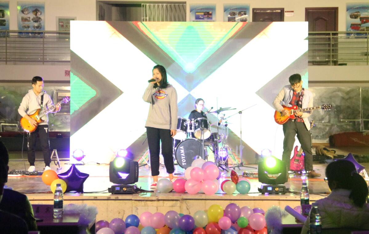 7496cdb65caffe50e30f12edffa12366.jpg