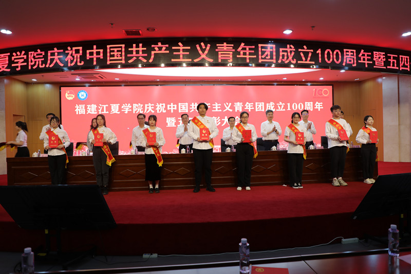 fbe17ec46a23f68907a32cac945a9813.jpg