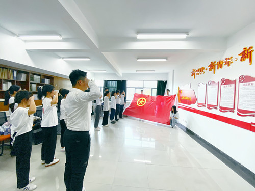 3b850a837cafe62123860b492c747f49.jpg