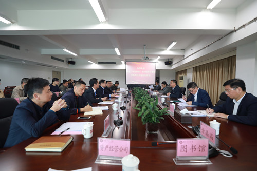 eabc4cfc9445f3ddee41cce593436972.jpg