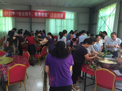 fbce55b895743ed3ea3e3805a7ea636f.jpg