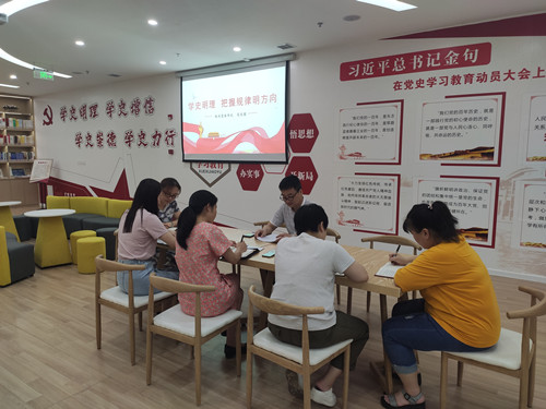 dcd420e04fe8c6eb15334badbdc4b9e2.jpg