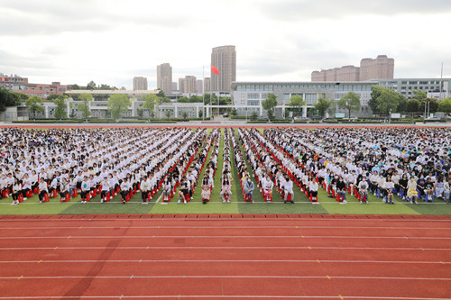 1ddf19dbf3bf0ab9d56e688d52350e9b.jpg