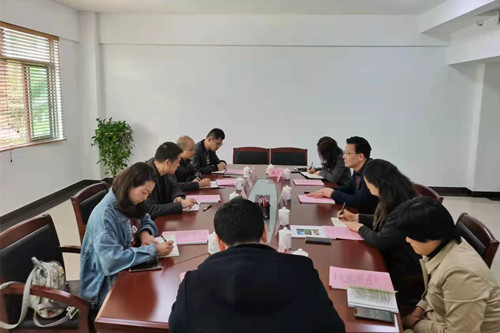 dde3a83aa419ed95e1f14de10078bb31.jpg