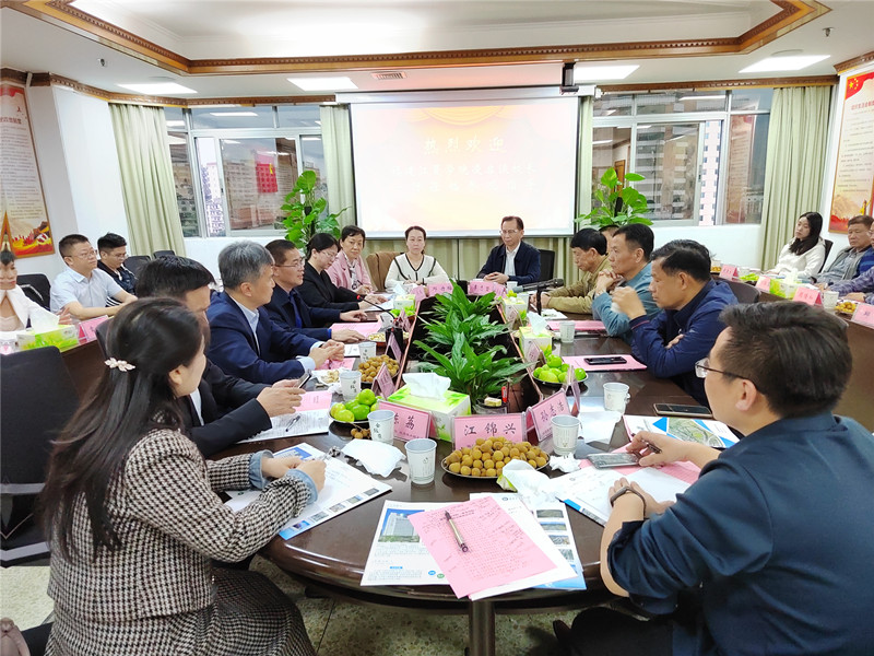 68a1cfcee20eac8b7fa65618ed554c43.jpg