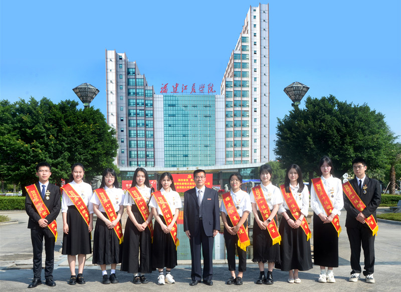 d1645d17502a71a777361beb9e419fc9.jpg