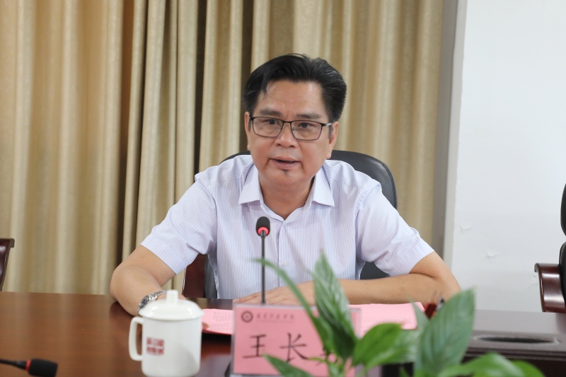 8cef1372075abcab39d429427cefe623.jpg