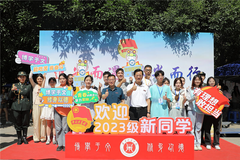 a710629ea5bcfd4f29aa70838c7f42d4.jpg