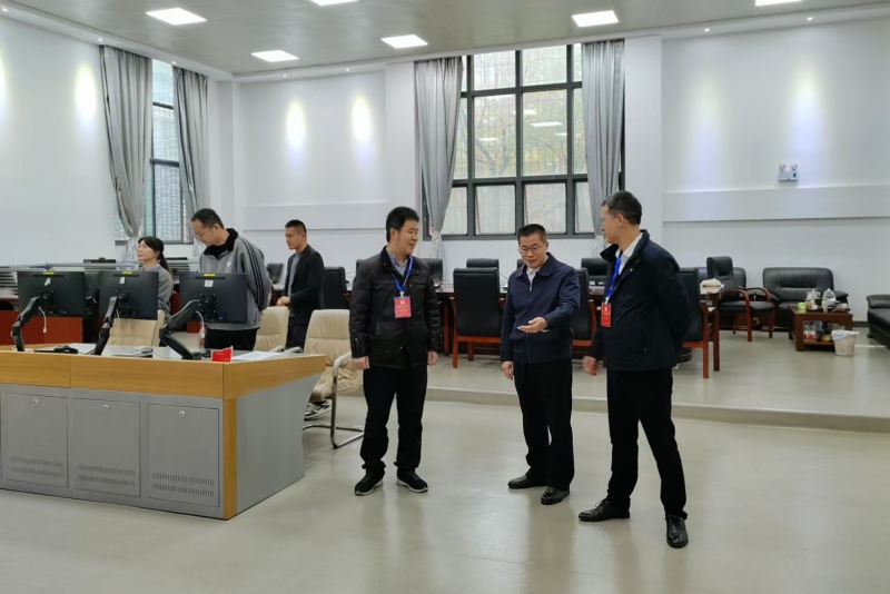 d5d007eae5fb56568cbd5c5a18569d8b.jpg