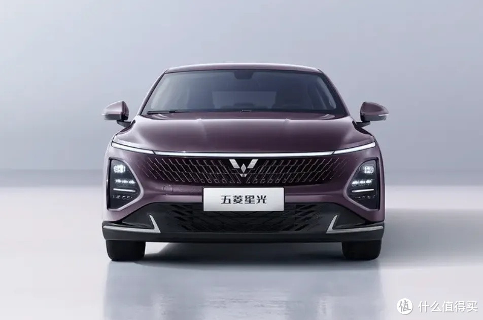 硬刚秦Plus ! 今日五菱星光PHEV 150荣耀版降价6000，9.98万元拿下，卷起来了