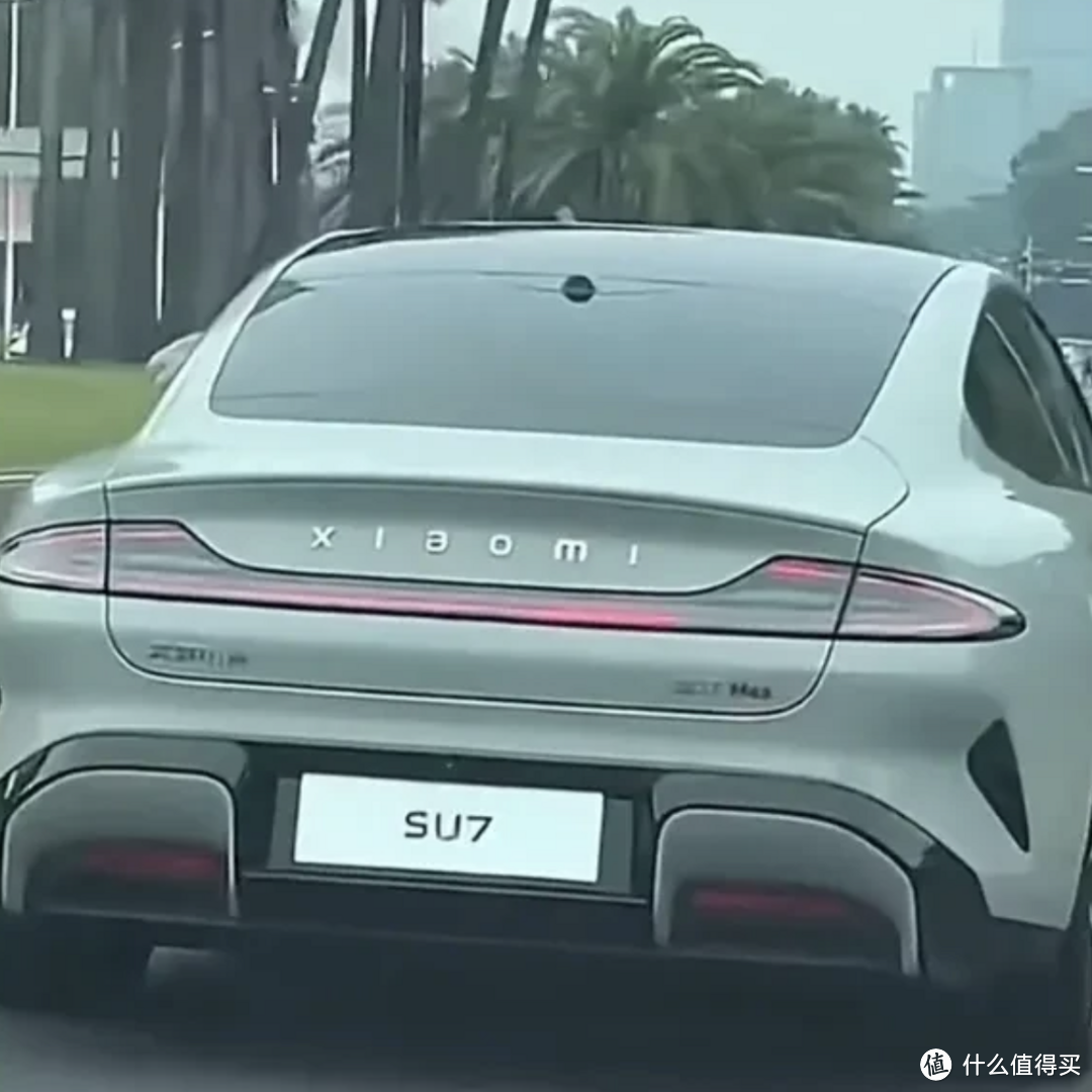有望跌破15万起售！或被罚300万！小米汽车高清图持续曝光！