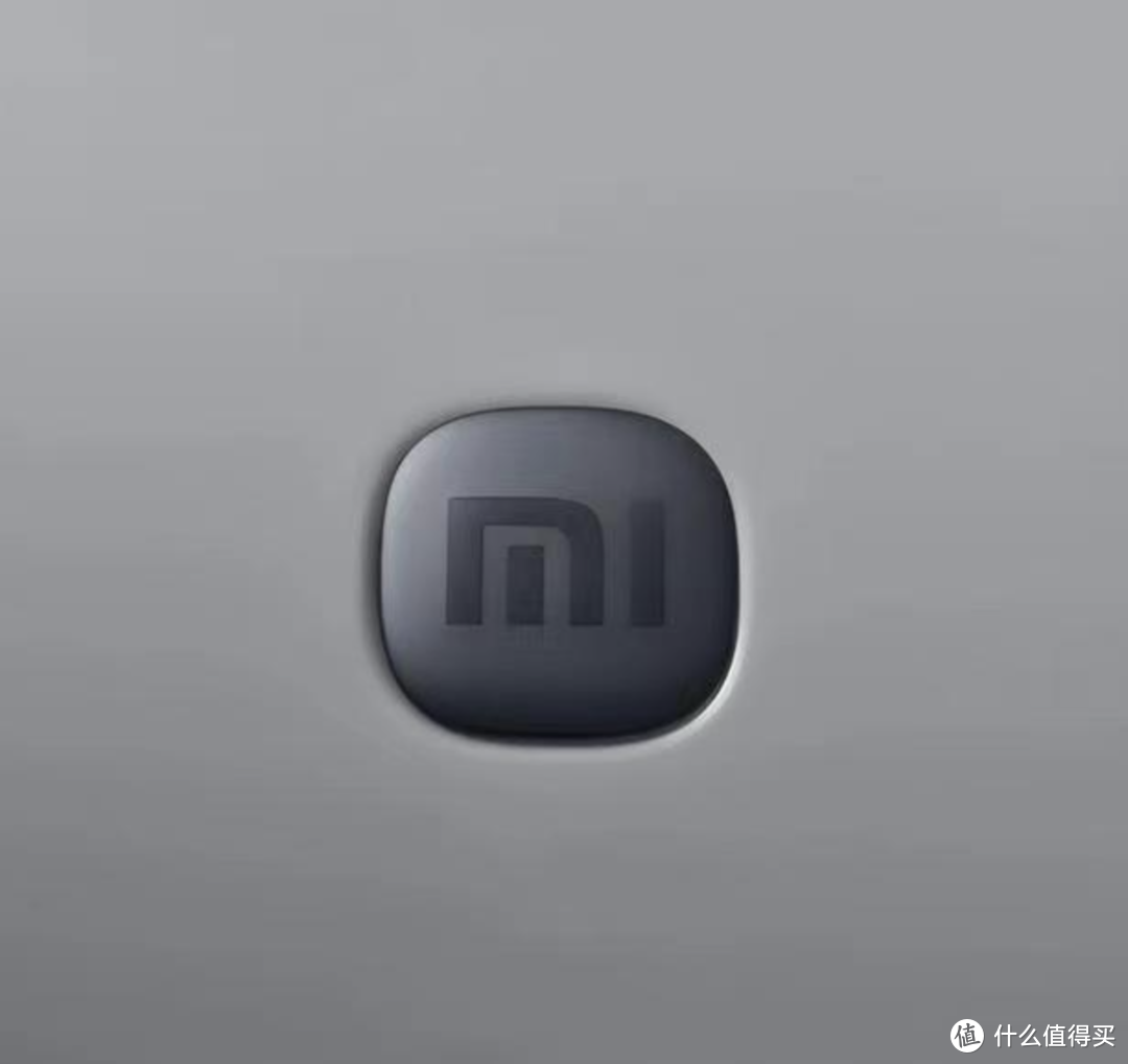 确实有那么点逼格！"全新"银标logo将放在小米汽车上！雷总：值200万