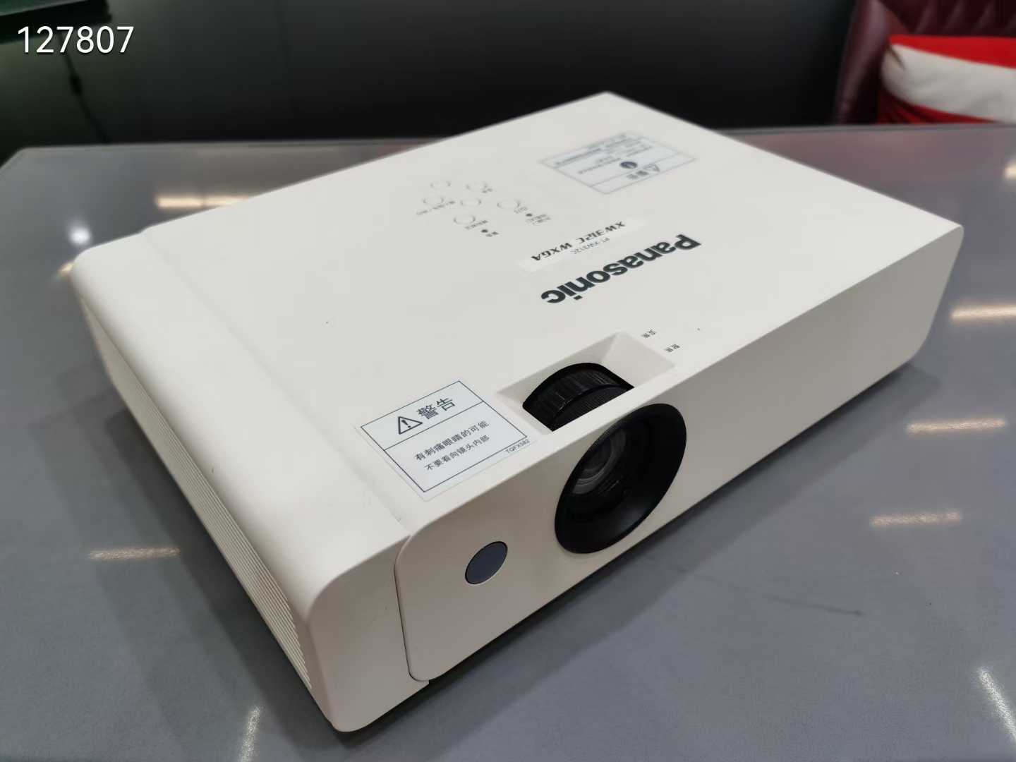⭐⭐，799，松下pt-xw312c，1280*800分辨率，3100流明。