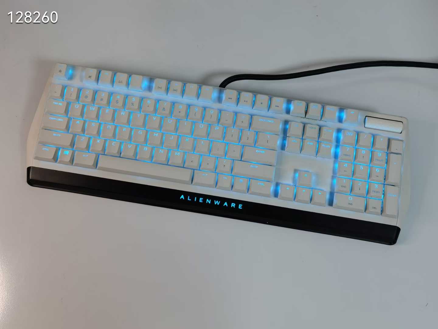260/个，12个外星人Alienware AW510K白色电竞游戏机械键盘，Cherry矮红轴，单键自定义rgb背光，专属音量滚 ...