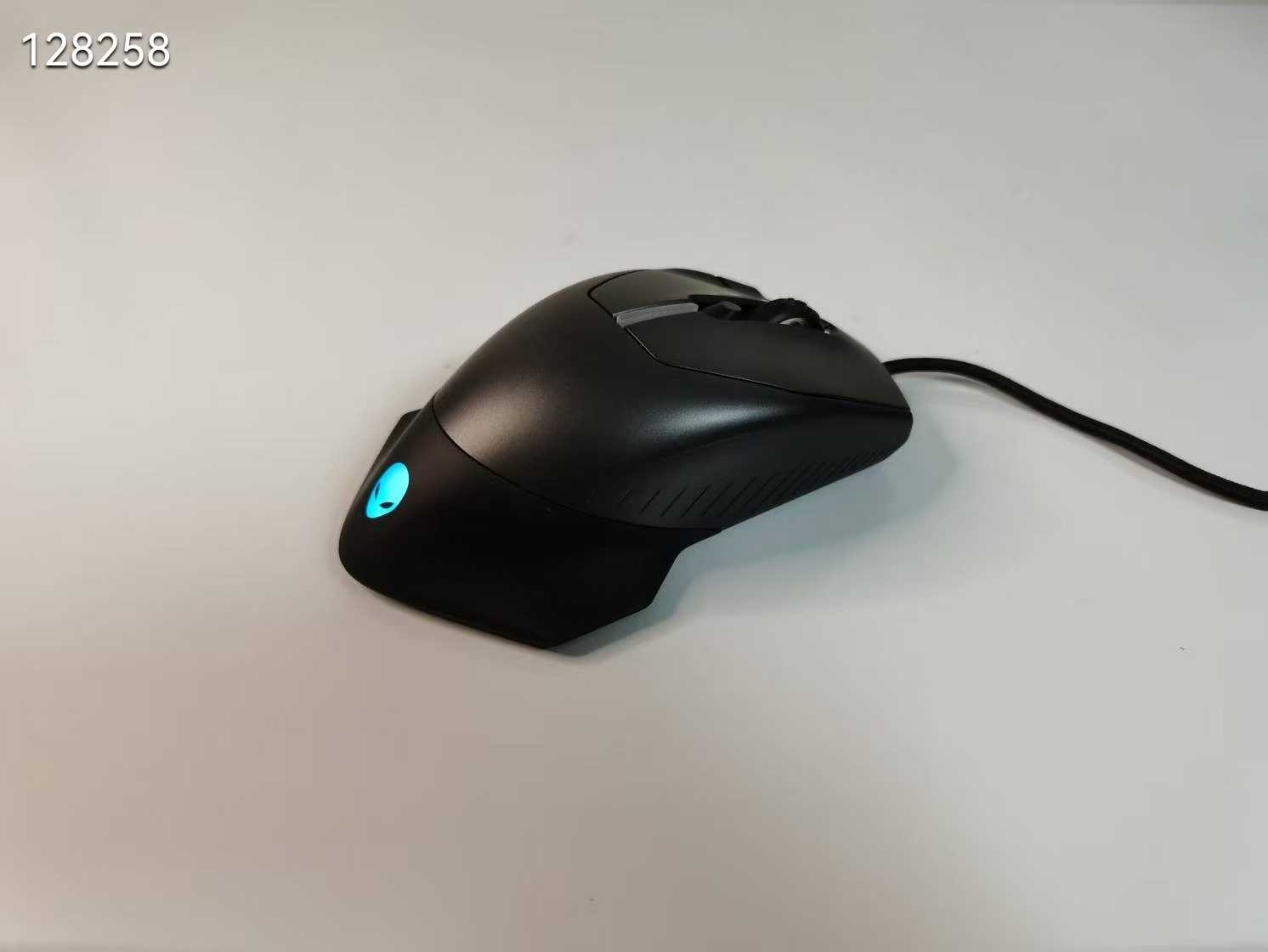 99/个，61个外星人Alienware AW510M有线鼠标，最高16000dpi，1000hz回报率，10个可编程按键。 ...